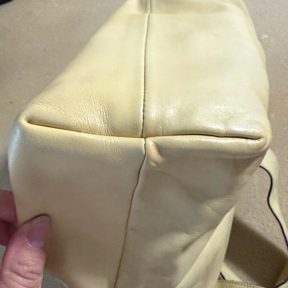Chanel Chic Cream Tote Bag Collectors dream very rare - Picture 5 of 9